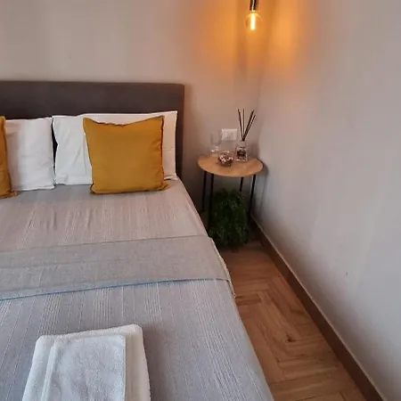 Masaniello Apartament Neapol